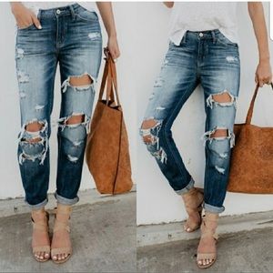 💙 Top Seller!💙 Kancan boyfriend destroyed jeans